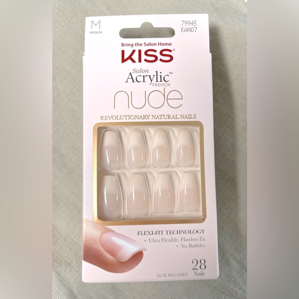 Kiss press on nails French manicure medium length